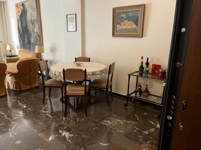Spacious And Sunny Appartment In Cholargos Athene Buitenkant foto