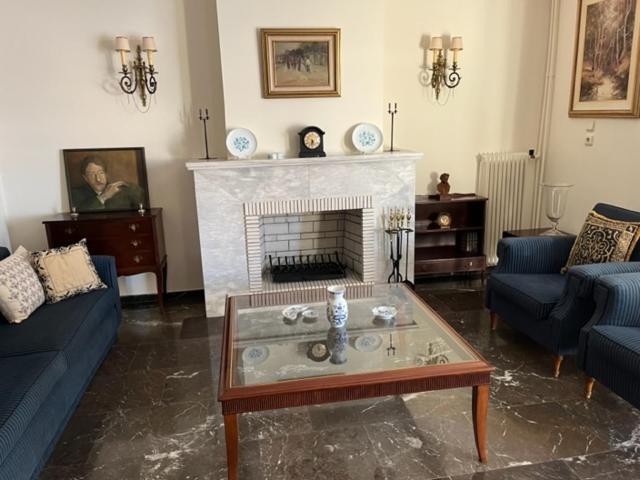 Spacious And Sunny Appartment In Cholargos Athene Buitenkant foto
